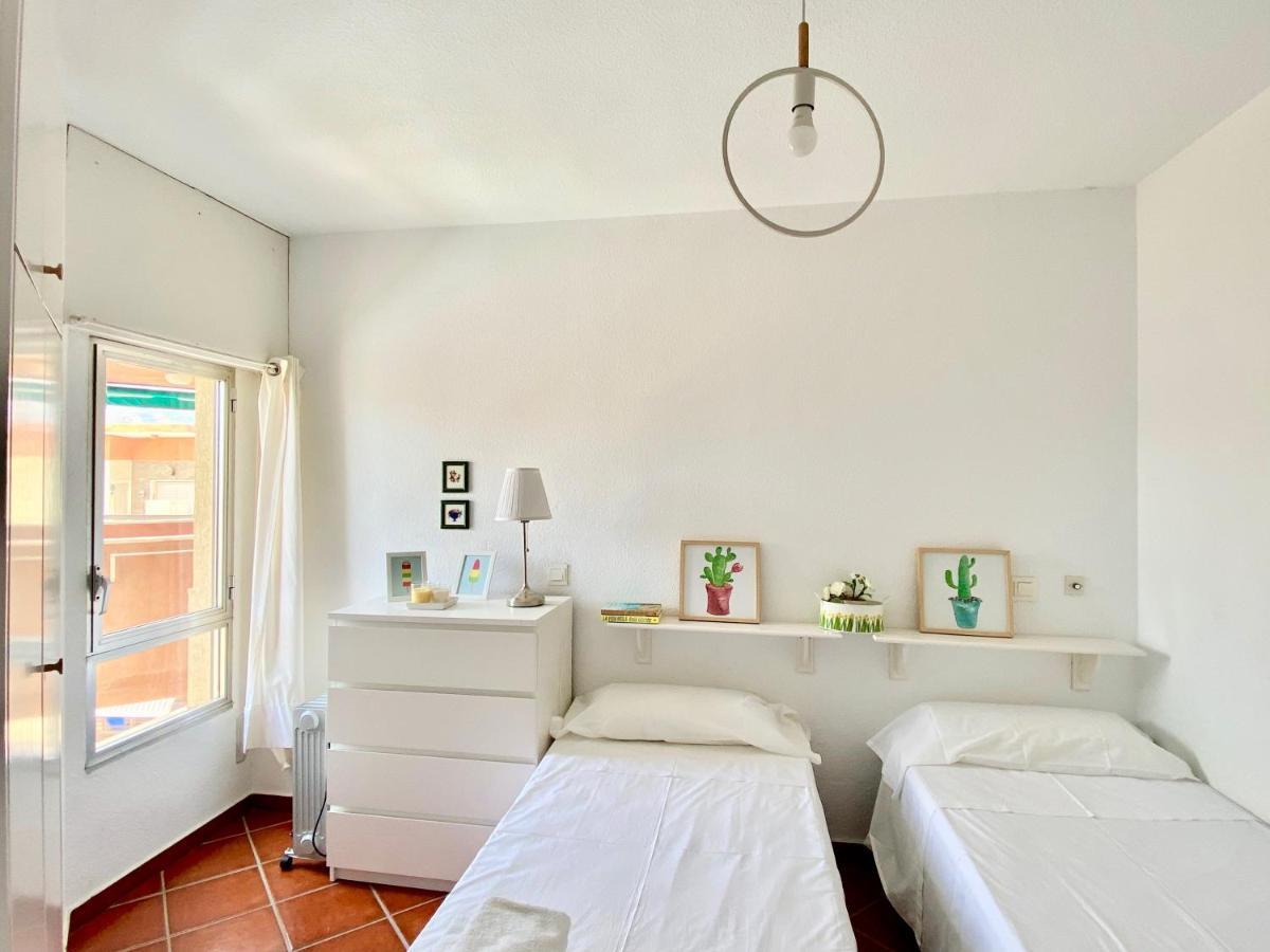 Genial Apartamento En 1A Linea De Playa Con Piscina 阿尔姆尼卡 外观 照片